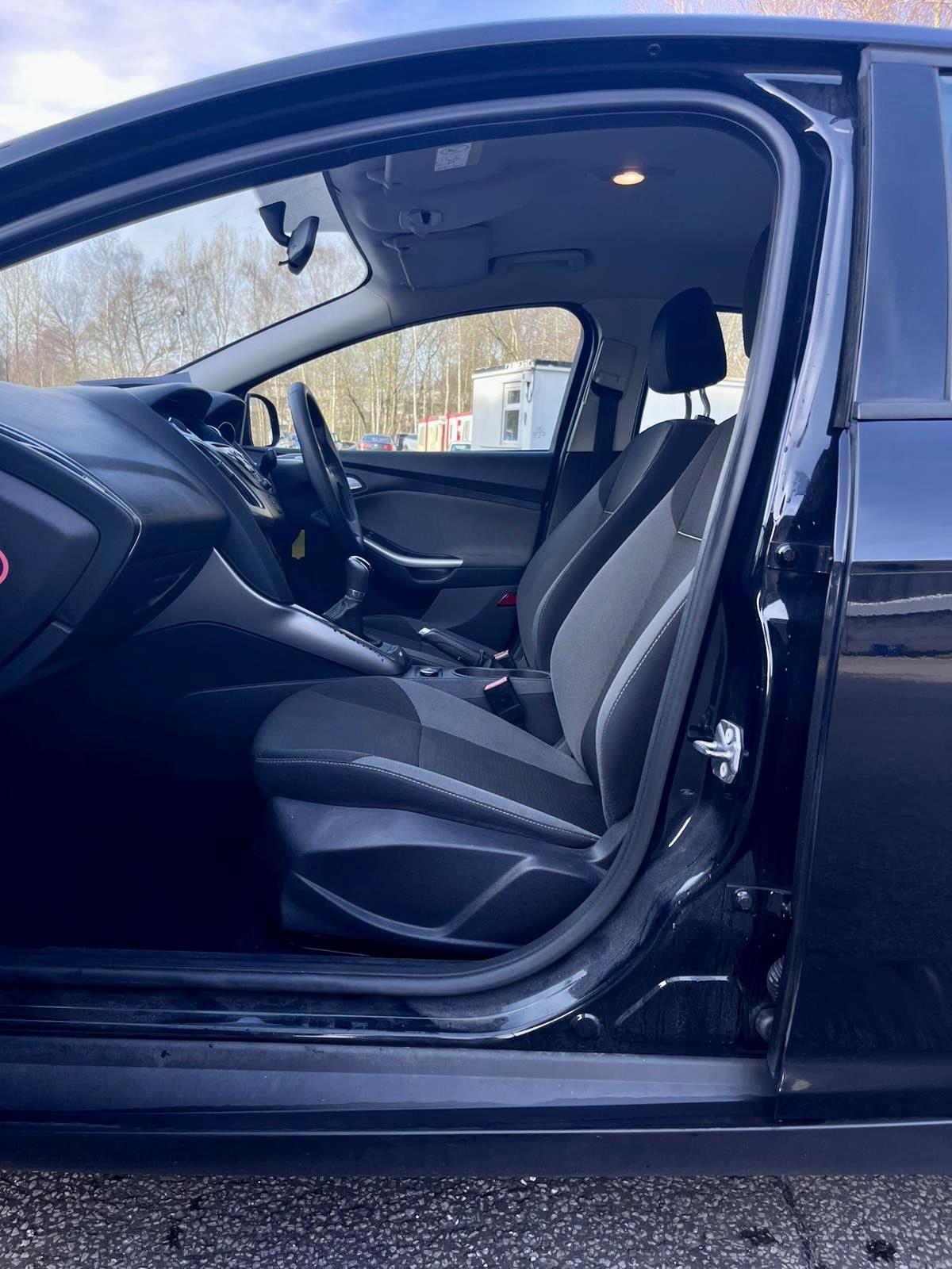 Ford Focus 1.6 Edge Hatchback 5dr Petrol Manual Euro 5 (105 ps)