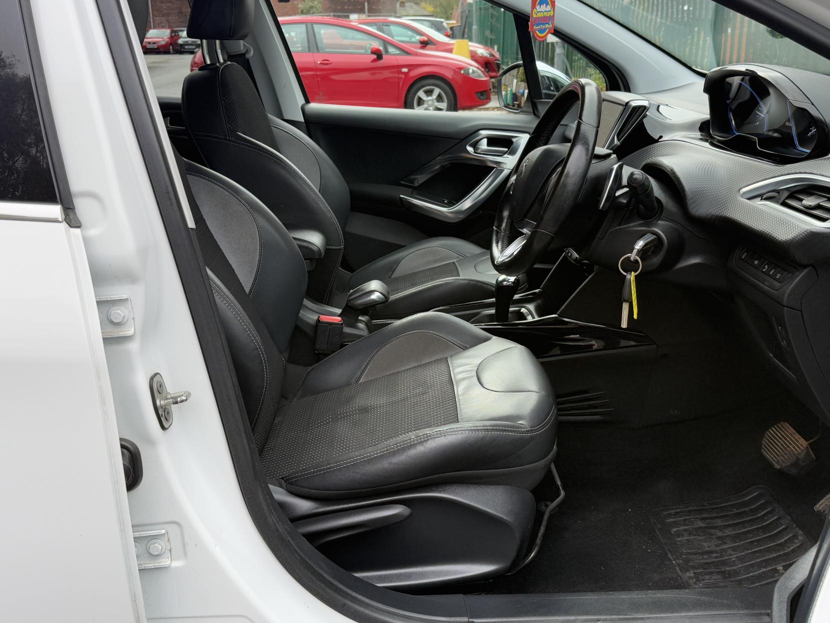 Peugeot 2008 1.6 e-HDi Allure SUV 5dr Diesel EGC Euro 5 (s/s) (92 ps)