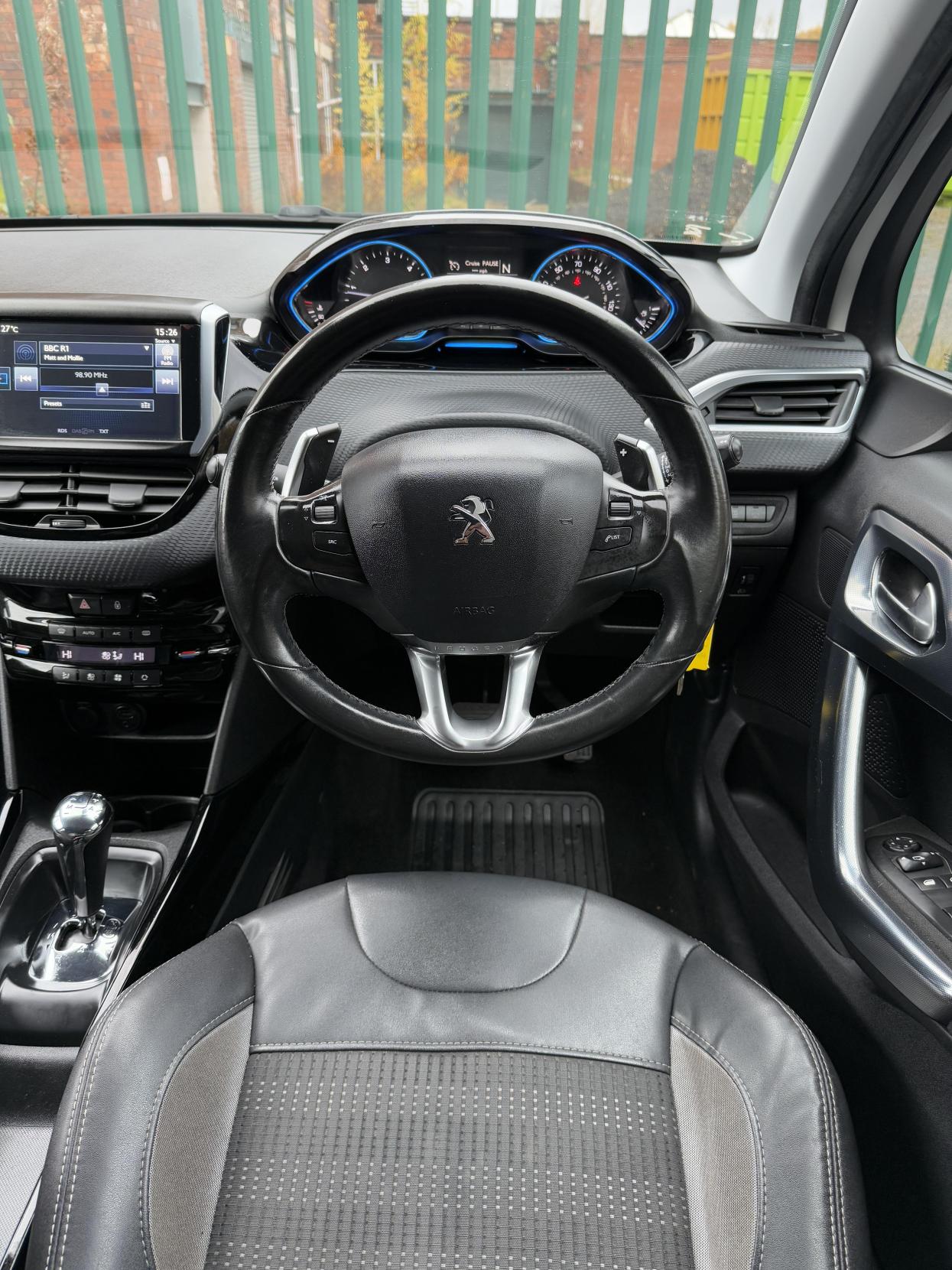 Peugeot 2008 1.6 e-HDi Allure SUV 5dr Diesel EGC Euro 5 (s/s) (92 ps)