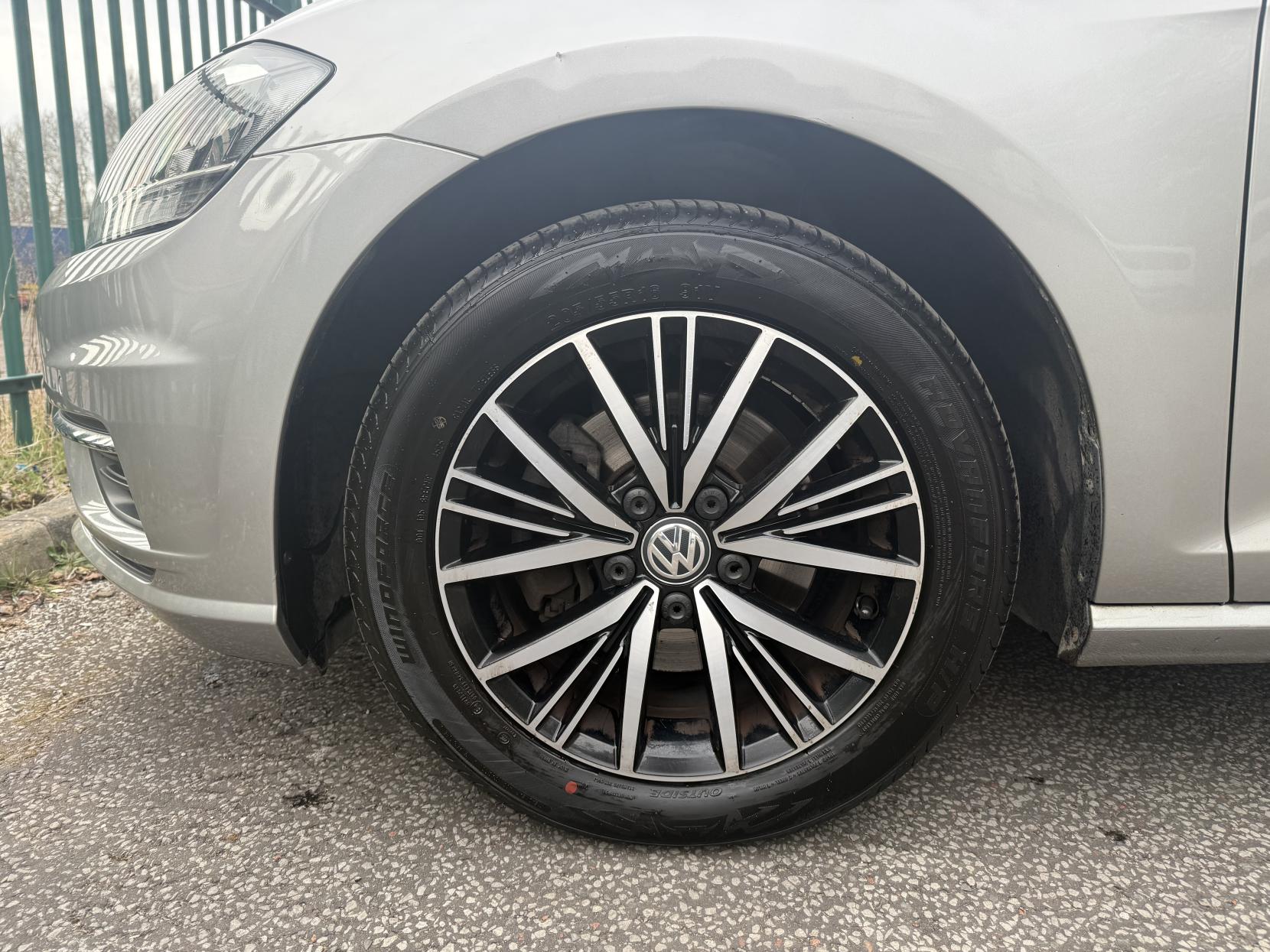 Volkswagen Golf 1.0 TSI SE Nav Estate 5dr Petrol DSG Euro 6 (s/s) (110 bhp)