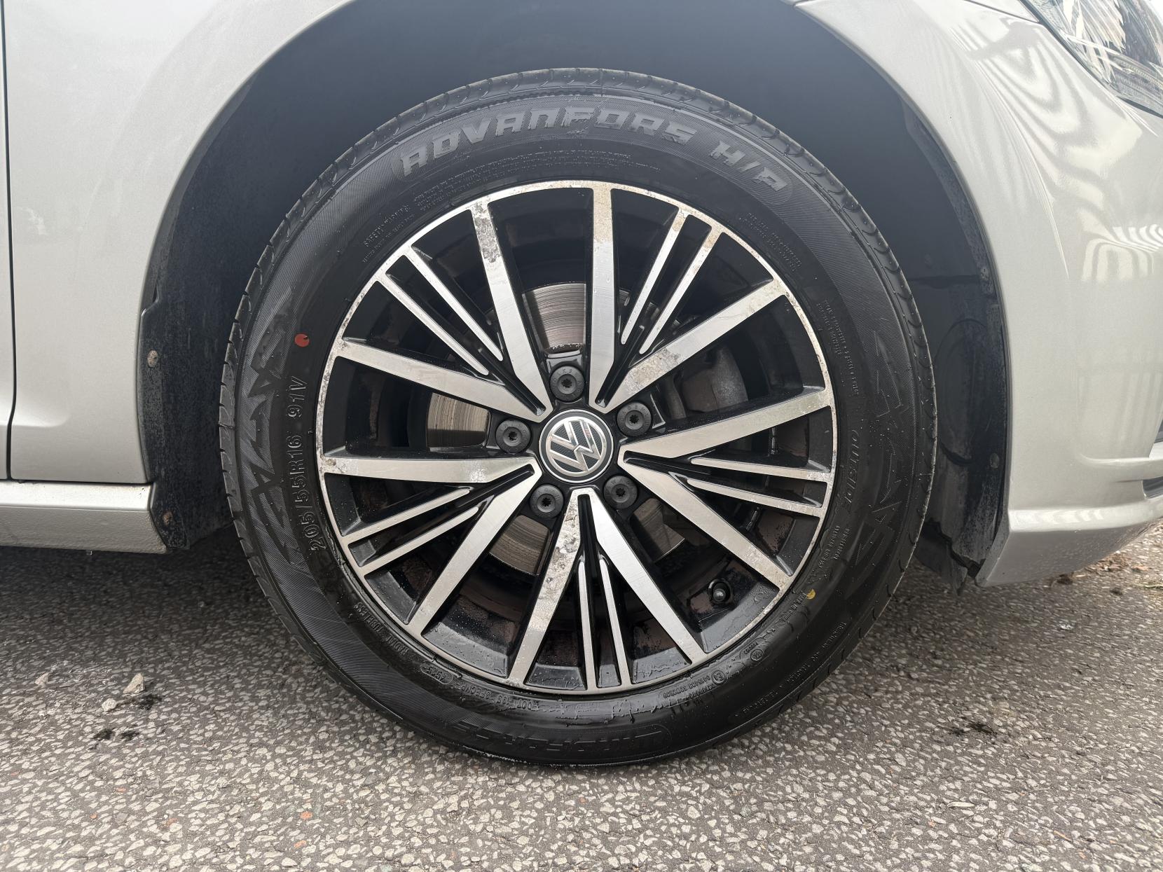 Volkswagen Golf 1.0 TSI SE Nav Estate 5dr Petrol DSG Euro 6 (s/s) (110 bhp)