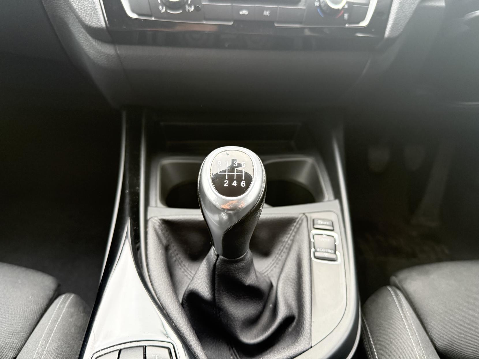 BMW 1 Series 1.5 118i Sport Hatchback 5dr Petrol Manual Euro 6 (s/s) (136 ps)