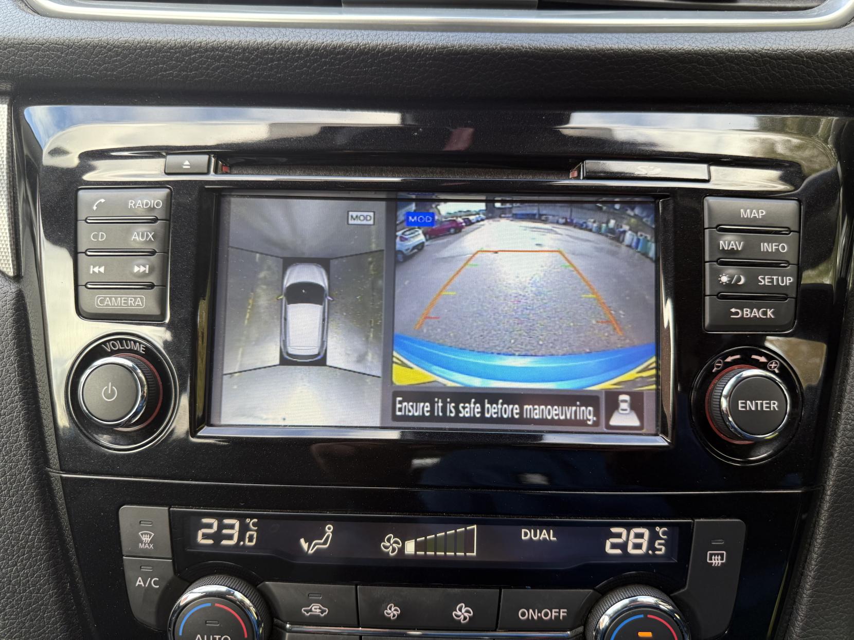 Nissan Qashqai 1.2 DIG-T N-Connecta SUV 5dr Petrol Manual Euro 6 (s/s) (115 ps)