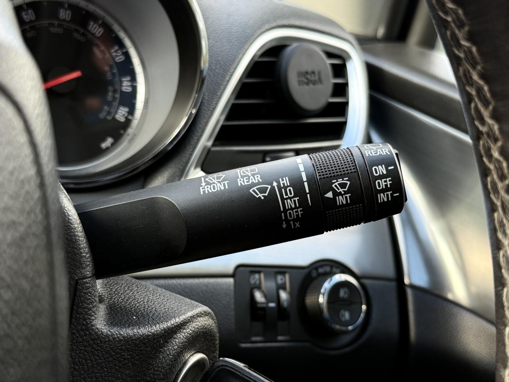 Vauxhall Mokka 1.6i SE SUV 5dr Petrol Manual 2WD Euro 6 (s/s) (115 ps)