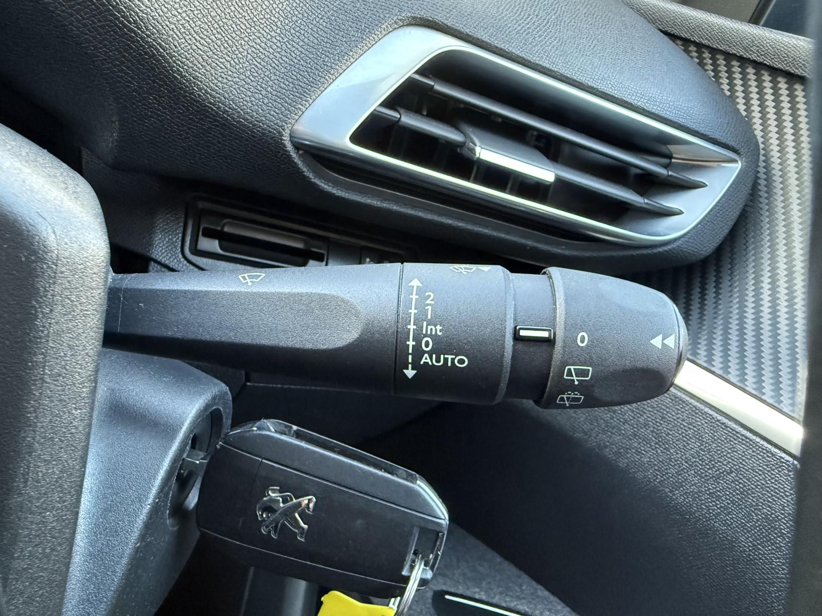 Peugeot 3008 1.6 BlueHDi Active SUV 5dr Diesel Manual Euro 6 (s/s) (120 ps)