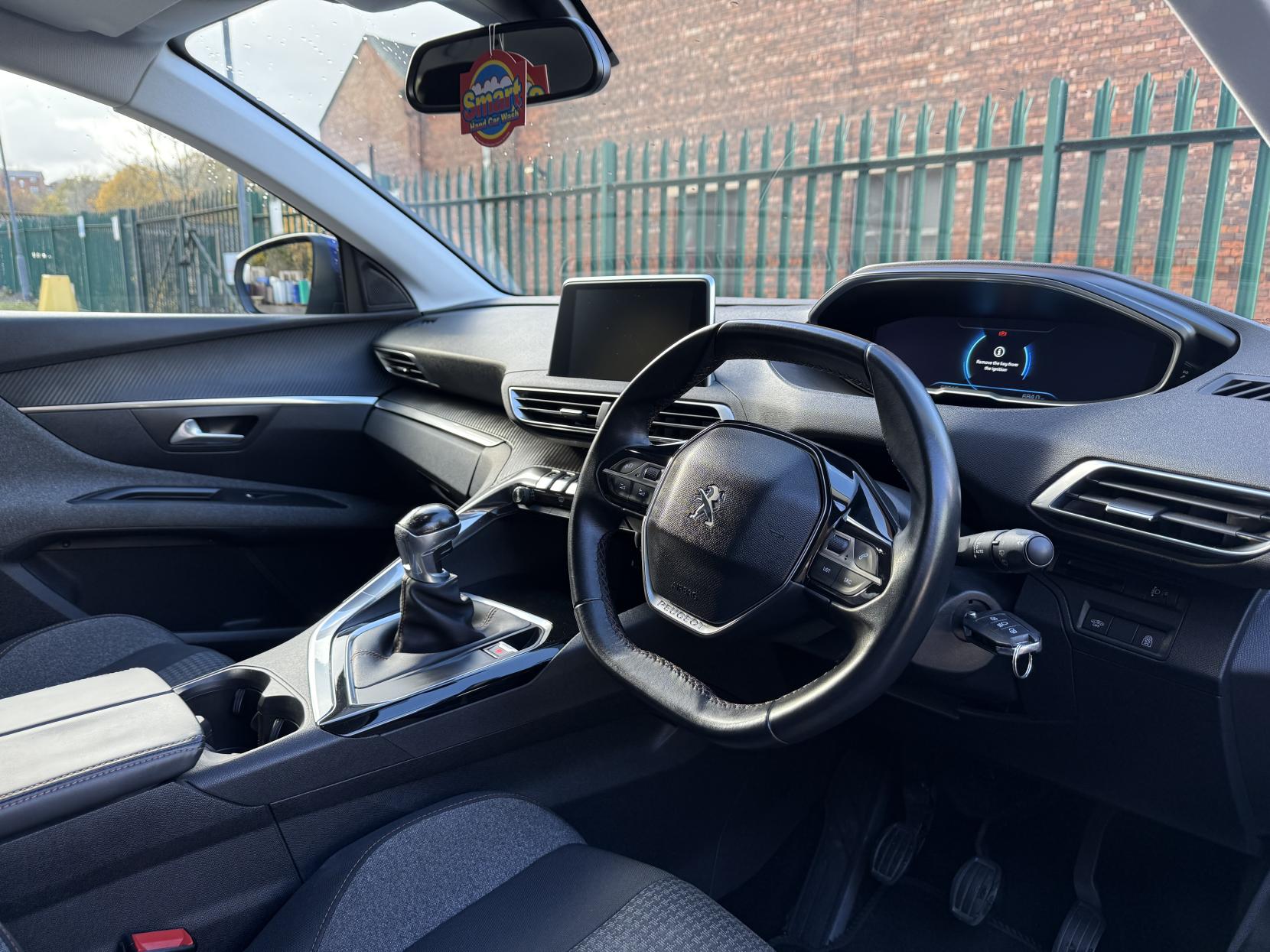 Peugeot 3008 1.6 BlueHDi Active SUV 5dr Diesel Manual Euro 6 (s/s) (120 ps)