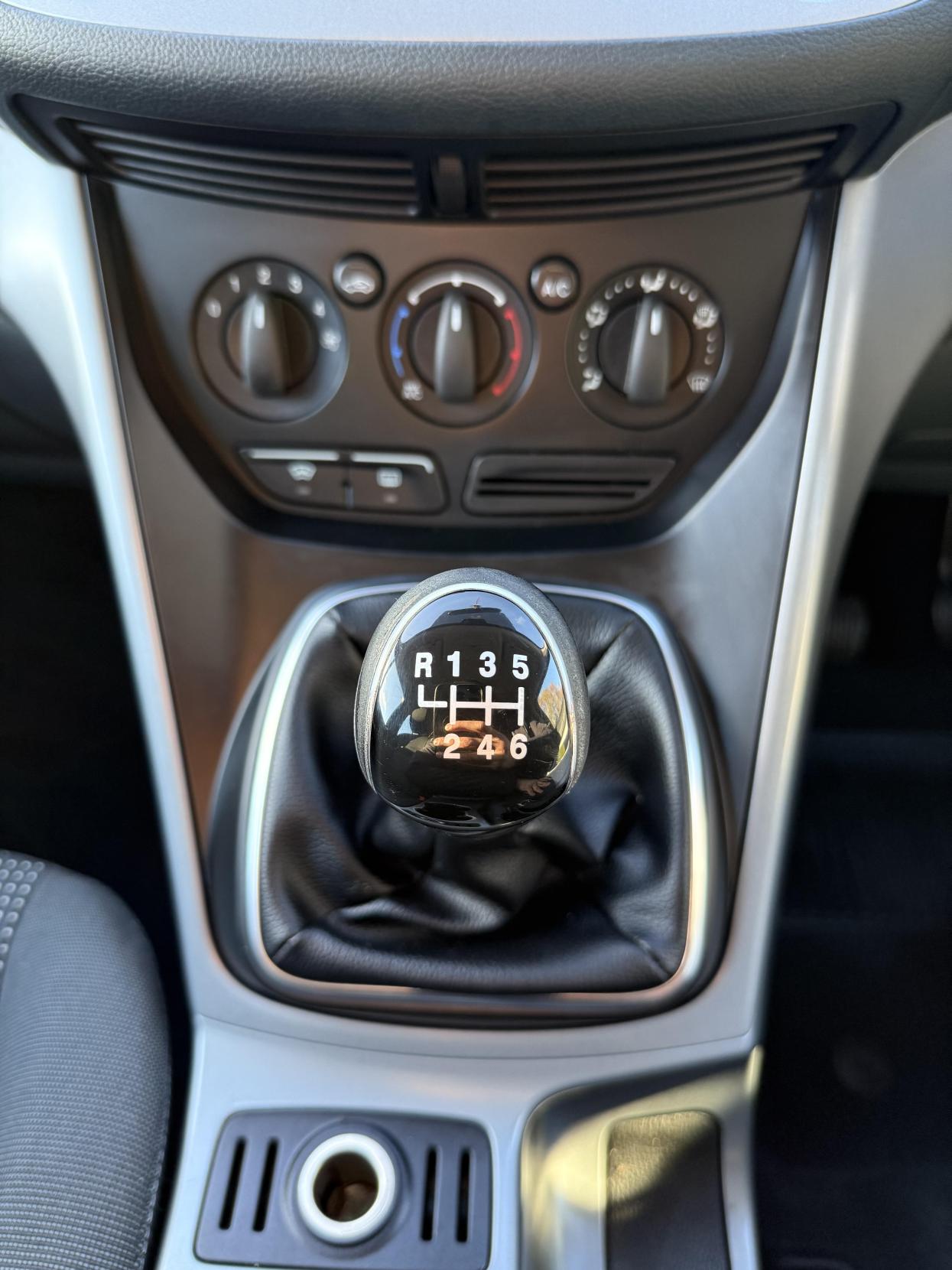 Ford C-Max 1.6 TDCi Zetec MPV 5dr Diesel Manual Euro 5 (115 ps)