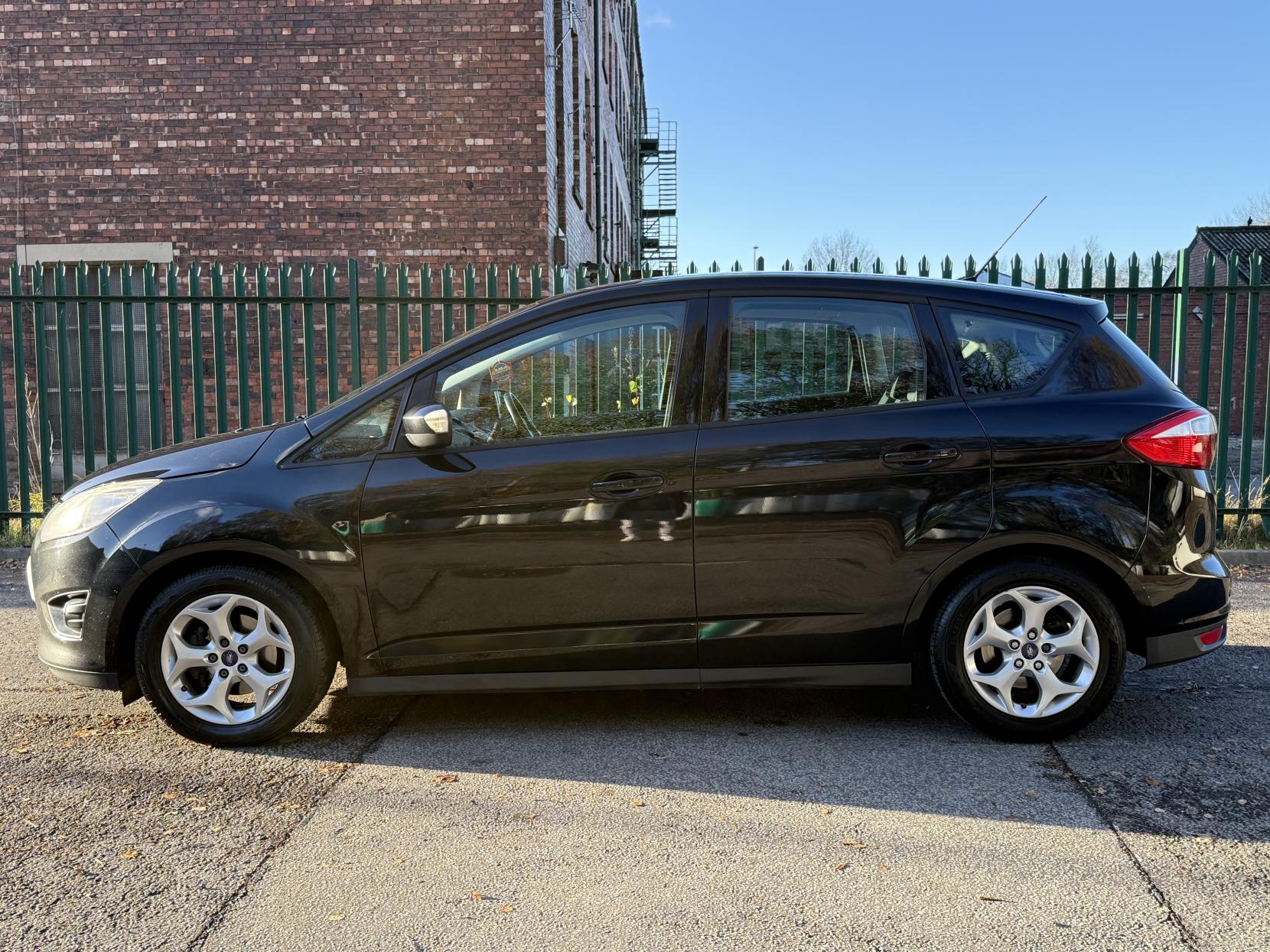 Ford C-Max 1.6 TDCi Zetec MPV 5dr Diesel Manual Euro 5 (115 ps)