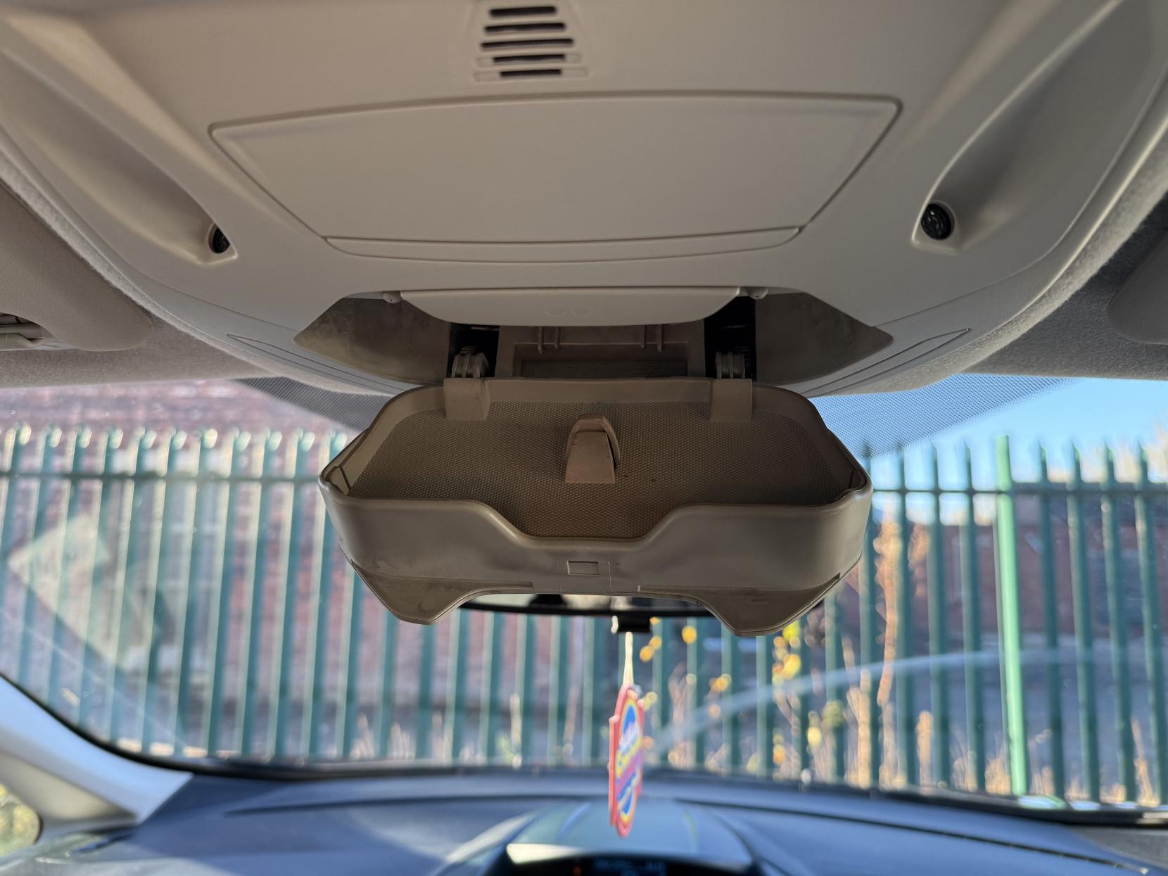 Ford C-Max 1.6 TDCi Zetec MPV 5dr Diesel Manual Euro 5 (115 ps)