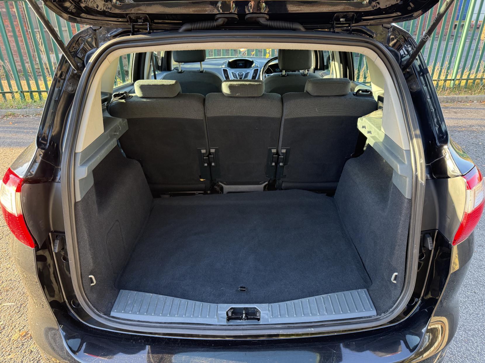 Ford C-Max 1.6 TDCi Zetec MPV 5dr Diesel Manual Euro 5 (115 ps)