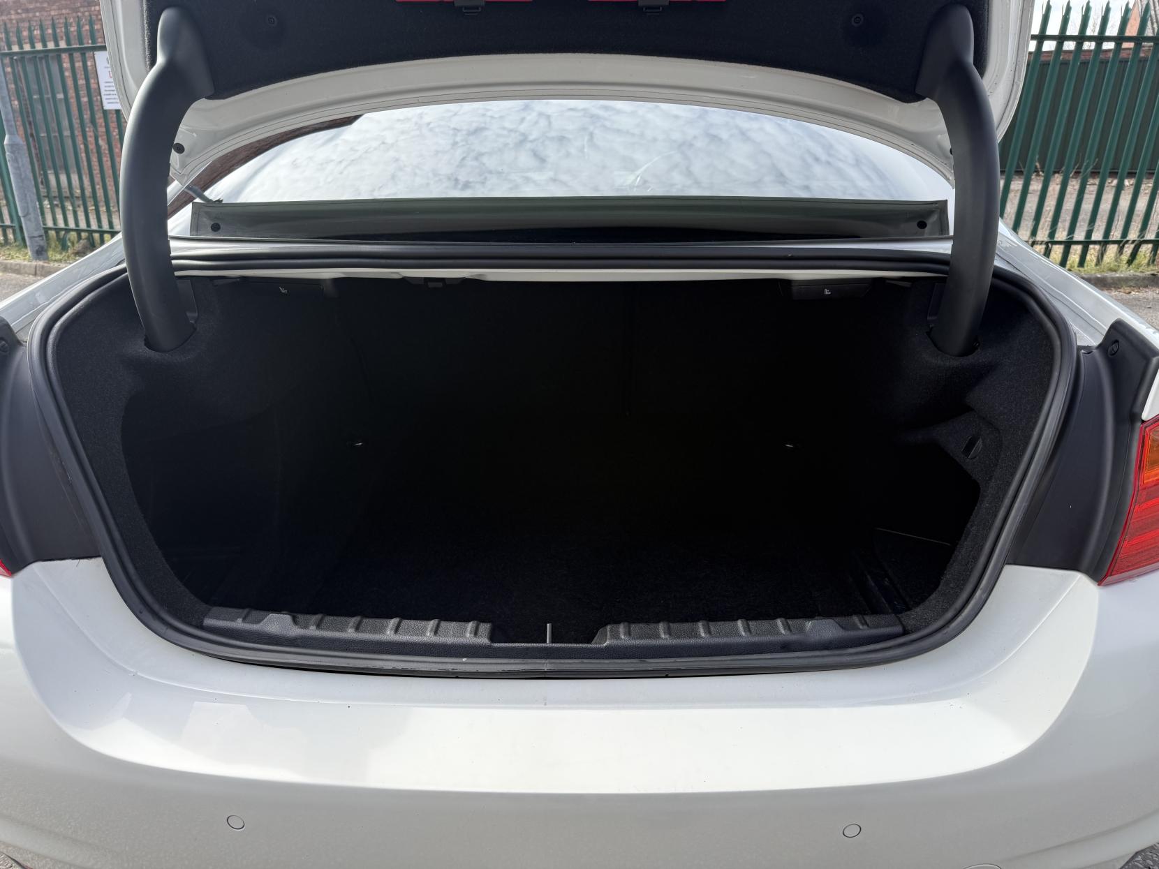 BMW 4 Series 2.0 420d M Sport Coupe 2dr Diesel Auto Euro 6 (s/s) (190 ps)