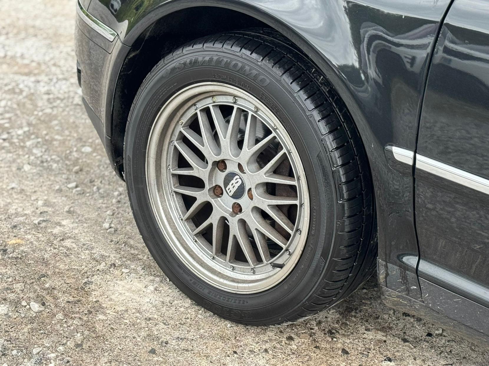 Volkswagen Phaeton 3.2 V6 Saloon 4dr Petrol Automatic (293 g/km, 237 bhp)