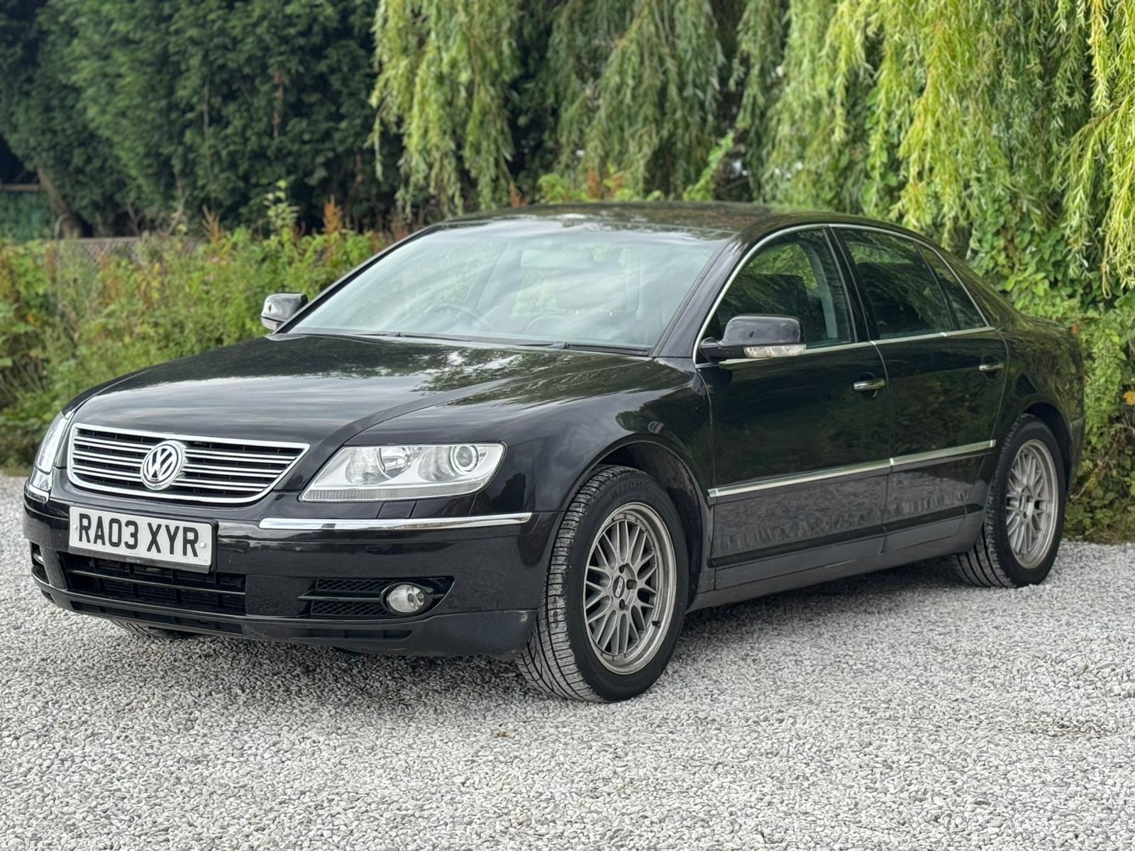 Volkswagen Phaeton 3.2 V6 Saloon 4dr Petrol Automatic (293 g/km, 237 bhp)