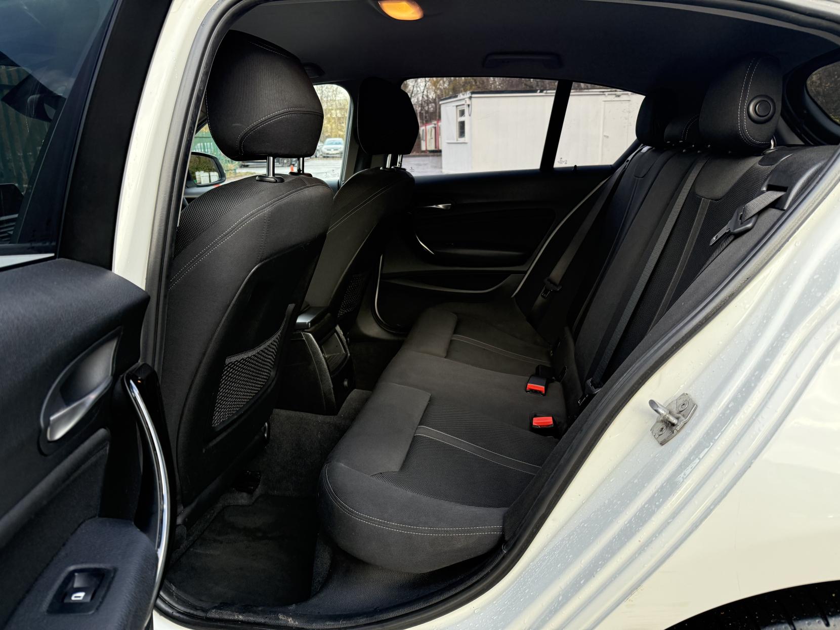 BMW 1 Series 2.0 118d Sport Hatchback 5dr Diesel Manual Euro 6 (s/s) (150 ps)