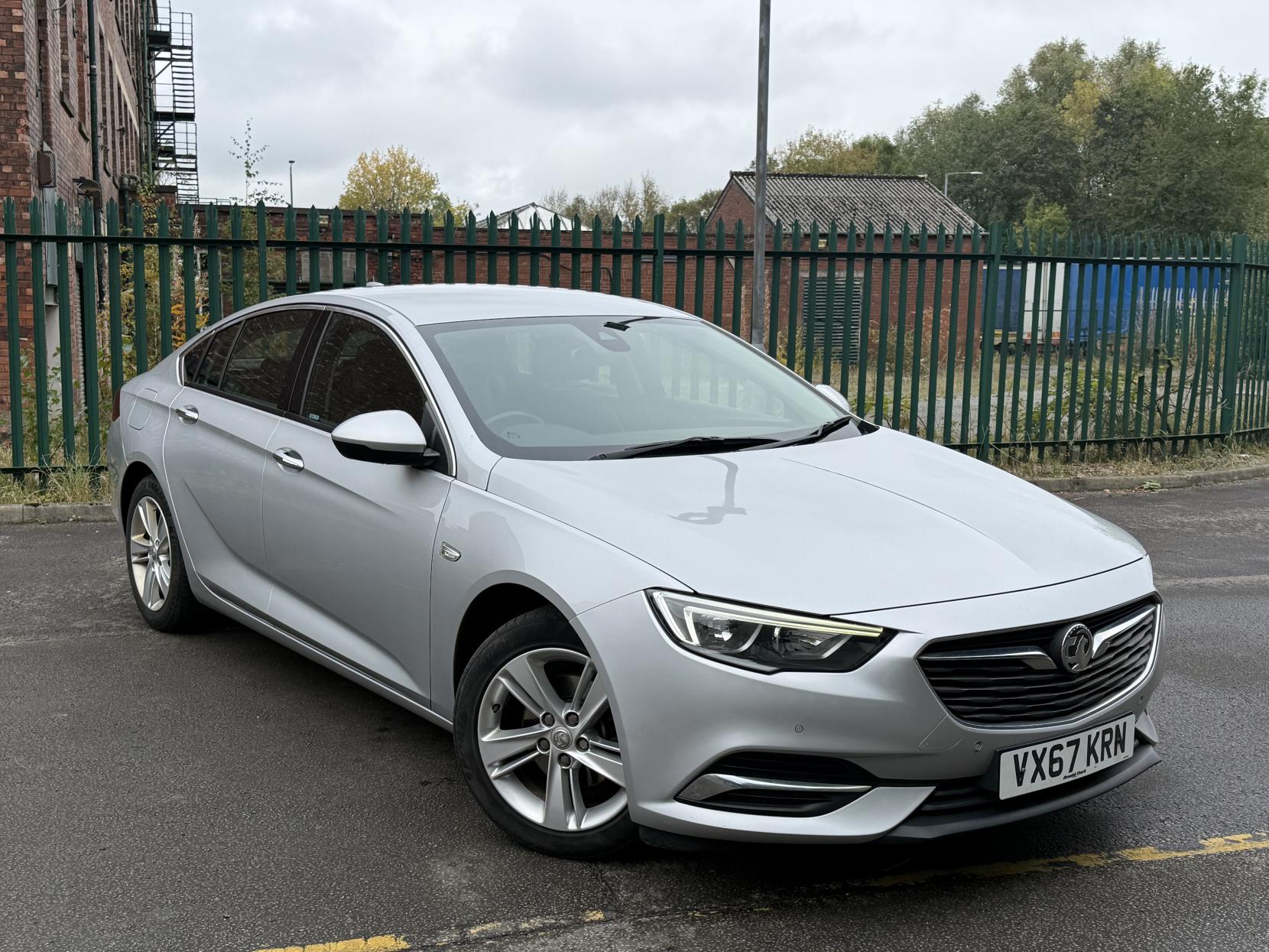 Vauxhall Insignia 1.6 Turbo D ecoTEC BlueInjection Tech Line Nav Grand Sport Euro 6 (s/s) 5dr