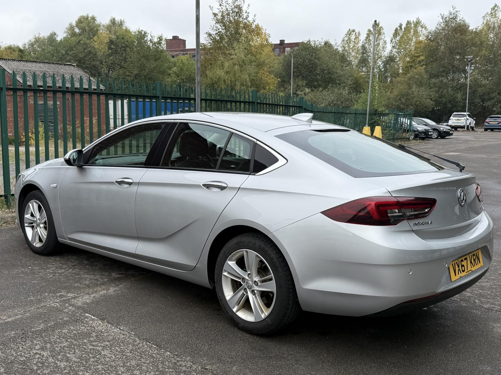 Vauxhall Insignia 1.6 Turbo D ecoTEC BlueInjection Tech Line Nav Grand Sport Euro 6 (s/s) 5dr