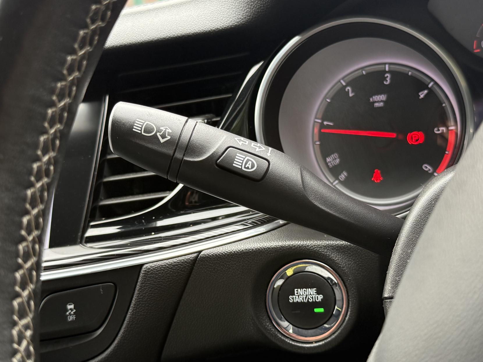 Vauxhall Insignia 1.6 Turbo D ecoTEC BlueInjection Tech Line Nav Grand Sport Euro 6 (s/s) 5dr